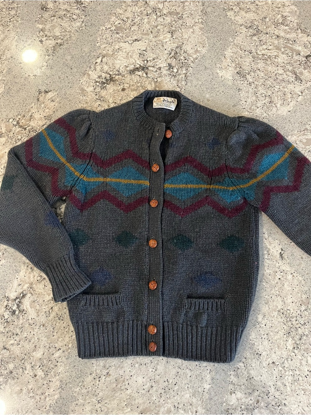 Vintage 80s Pringle of Scotland 100% Scottish Shetland Wool Cardigan